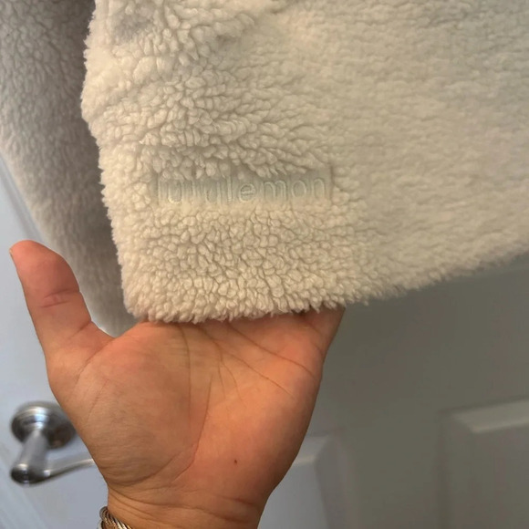 ! LULULEMON Scuba Oversized Half-Zip FLEECE Hoodie XS/S White Opal - Picture 9 of 10